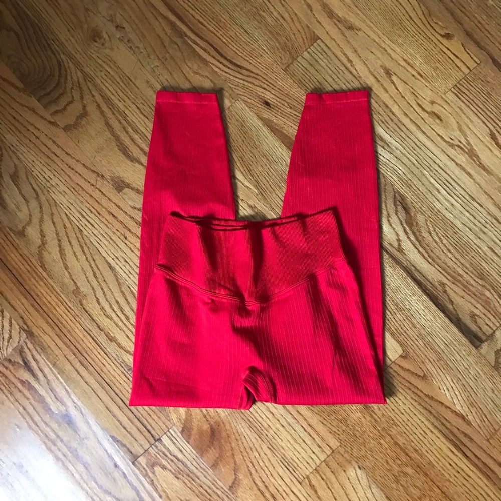 Victorias Secret PINK Bright Red Leggings - Picture 3 of 8